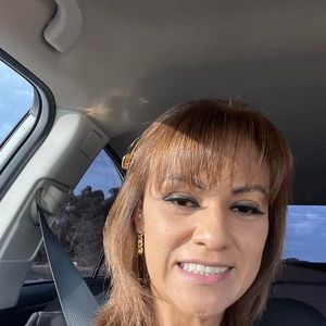 Meet your Posher, Sandra